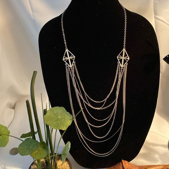 Express multi Layered Necklace✨ - Picture 1 of 6